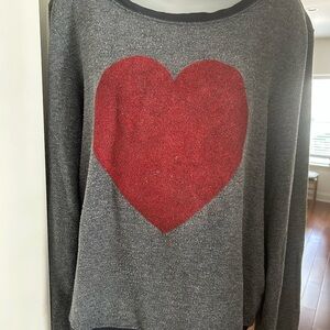 WILDFOX iconic Heart sweatshirt
